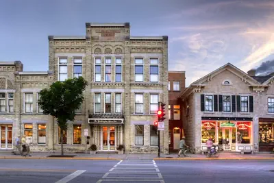 Photo 2 - Washington House Inn