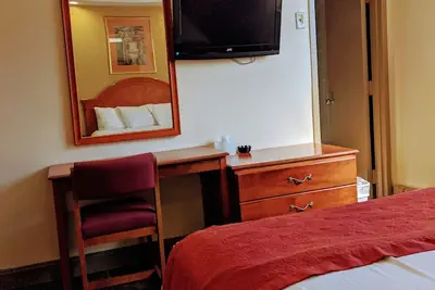 Photo 5 - Jets Motor Inn