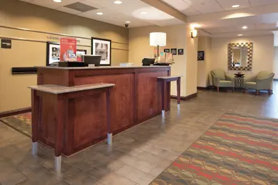Photo 3 - Hampton Inn Yazoo City