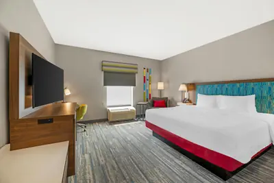 Photo 5 - Hampton Inn Junction City