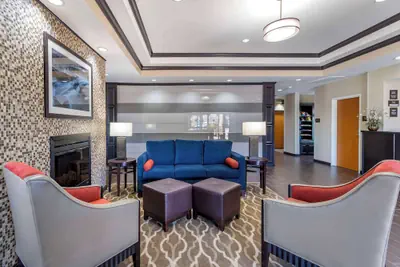 Photo 4 - Comfort Inn & Suites Glenpool