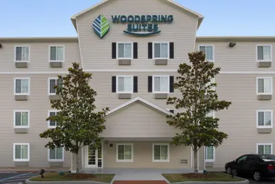 Photo 2 - WoodSpring Suites Gainesville I-75