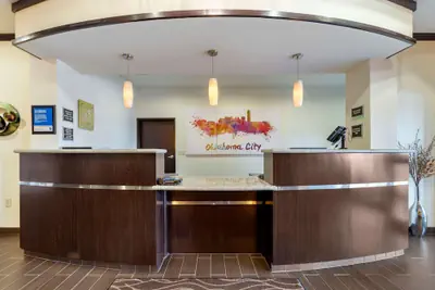 Photo 3 - Comfort Inn & Suites Oklahoma City West - I-40