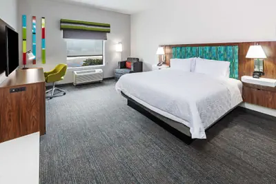 Photo 4 - Hampton Inn & Suites Dallas I-30 Cockrell Hill