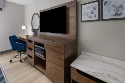 Photo 4 - Hampton Inn & Suites Richmond/Glenside