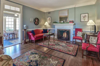 Photo 3 - Cedars of Williamsburg Bed & Breakfast