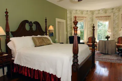 Photo 5 - Rockwood Manor