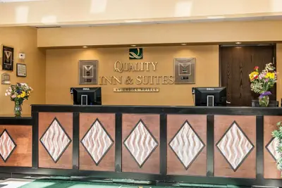 Photo 3 - Quality Inn & Suites Mattoon South