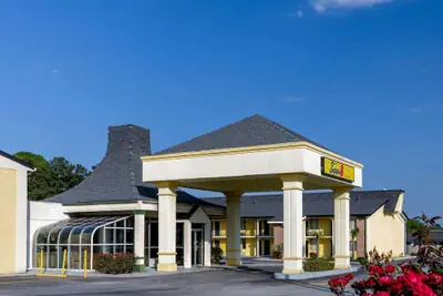 Photo 2 - Super 8 by Wyndham McDonough GA