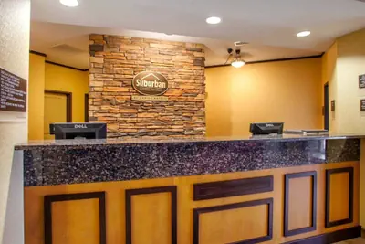 Photo 3 - Suburban Studios Cedar Falls