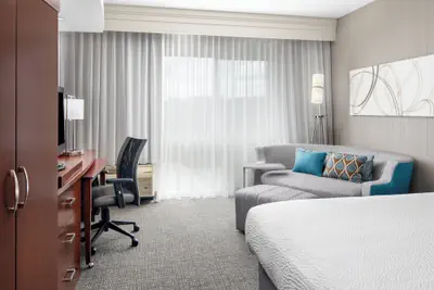 Photo 5 - Courtyard by Marriott Raleigh North
