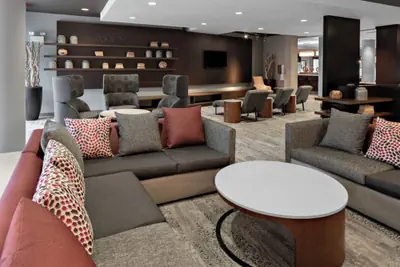 Photo 4 - Courtyard by Marriott Raleigh North