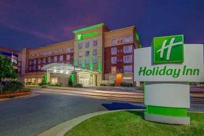 Photo 2 - Holiday Inn Oklahoma City North Quail Spgs by IHG