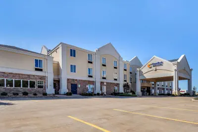 Photo 2 - Comfort Inn & Suites Perry I-35