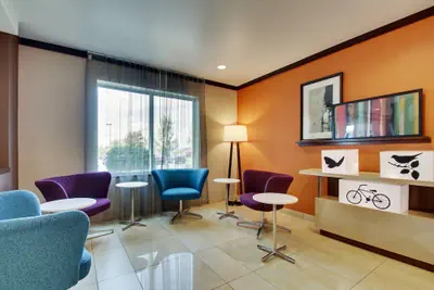 Photo 5 - Fairfield Inn & Suites by Marriott Ottawa Starved Rock Area