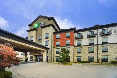 Photo 2 - Holiday Inn Express & Suites Conway by IHG