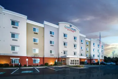 Photo 2 - Candlewood Suites WAKE FOREST RALEIGH AREA by IHG