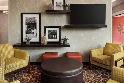 Photo 3 - Hampton Inn & Suites Hershey Near The Park