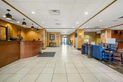 Photo 4 - Best Western St. Francisville Hotel