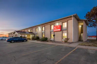 Photo 2 - Econo Lodge Lexington