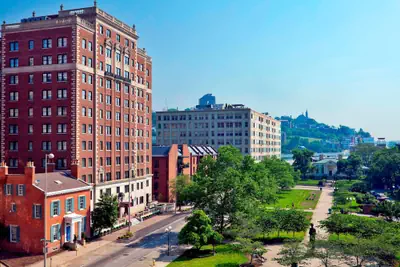 Photo 2 - Residence Inn by Marriott Cincinnati Downtown/The Phelps