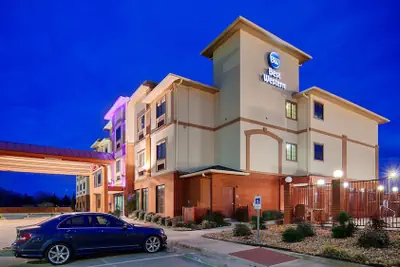 Photo 2 - Best Western Giddings Inn & Suites