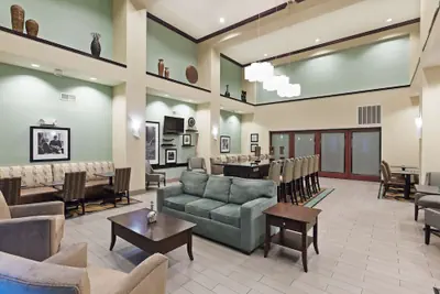 Photo 3 - Hampton Inn & Suites Liberal