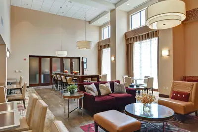 Photo 3 - Hampton Inn & Suites Peoria at Grand Prairie, IL