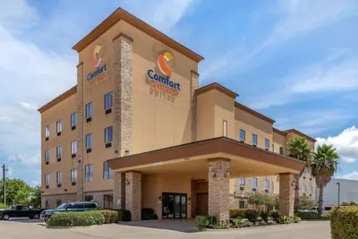 Photo 2 - Comfort Suites Buda - Austin South