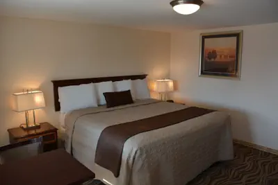 Photo 5 - Liberty Inn