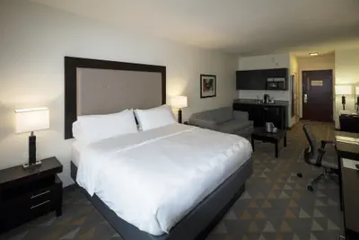 Photo 3 - Holiday Inn Hammond by IHG