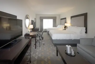 Photo 4 - Holiday Inn Hammond by IHG