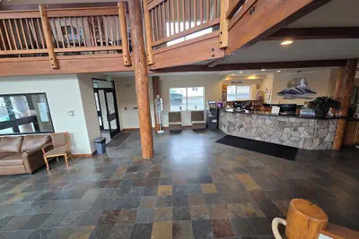 Photo 3 - Breeze Inn