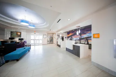 Photo 3 - La Quinta Inn & Suites by Wyndham Big Spring