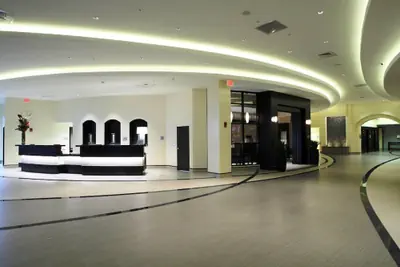 Photo 4 - Hilton Richmond Hotel & Spa/Short Pump