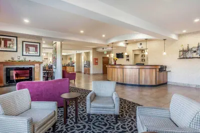 Photo 4 - Comfort Suites Wenatchee Leavenworth