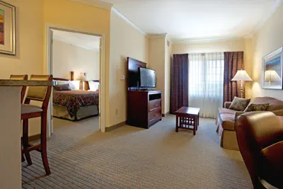 Photo 4 - Staybridge Suites San Antonio Sea World by IHG
