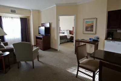 Photo 3 - Staybridge Suites San Antonio Sea World by IHG