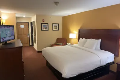 Photo 4 - Americas Best Value Inn St. Robert
