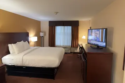 Photo 2 - Americas Best Value Inn St. Robert