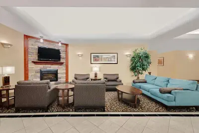 Photo 4 - Sonesta Essential Hotels Odessa