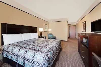 Photo 5 - Sonesta Essential Hotels Odessa