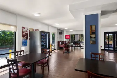 Photo 3 - Red Roof Inn Kingsland