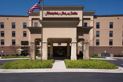 Photo 2 - Hampton Inn & Suites Woodstock, VA