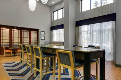 Photo 4 - Hampton Inn & Suites Syracuse Dewitt