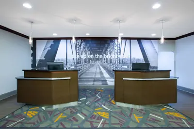 Photo 5 - La Quinta Inn & Suites by Wyndham Tupelo