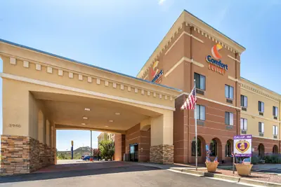 Photo 2 - Comfort Suites Gallup East Route 66 and I-40