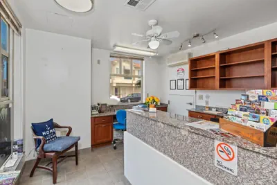 Photo 3 - Beach House Inn & Suites