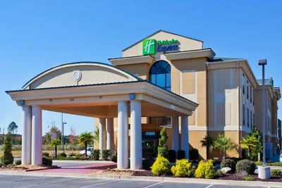 Photo 2 - Holiday Inn Express Hotel & Suites CORDELE NORTH by IHG
