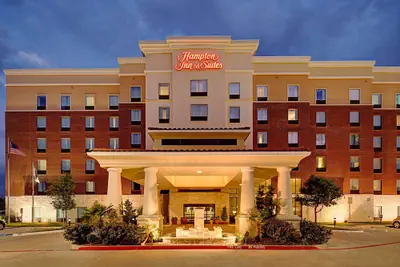 Photo 2 - Hampton Inn & Suites Dallas/Lewisville-Vista Ridge Mall, TX